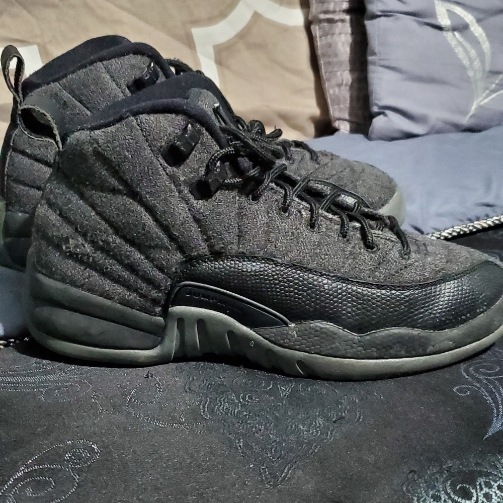 Jordan 12 "wool"